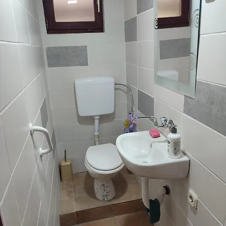 Asy * Bihać